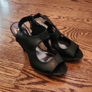 Simply Vera Vera Wang High Heels comfy for a high heel